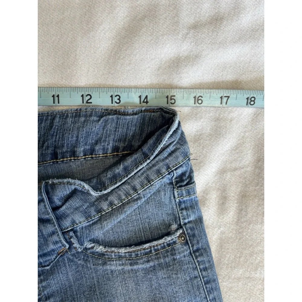 YMI Flare Denim Jeans Size 11 Mid Rise Zip/Button Pockets Light Wash - Picture 5 of 6